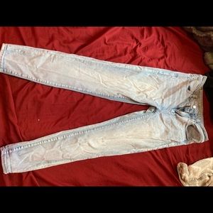 American eagle light wash jeans